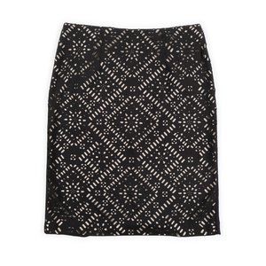 CHICO'S Black cutout pencil skirt size Chico's 1.5 (US size 10)